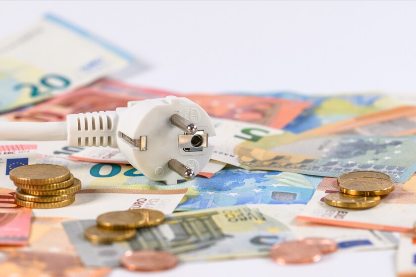 money-7592322.jpg