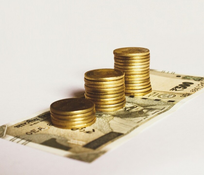 India receives significant rate cut to draw in corporate investments