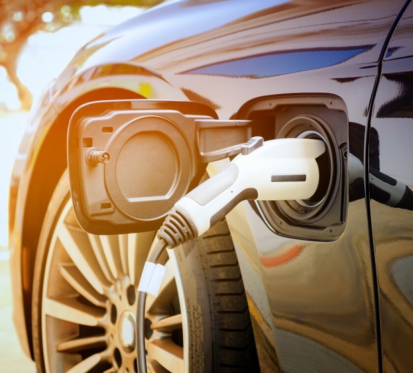 AdobeStock_179693284_hybrid