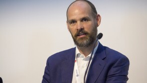 Duncan Earl of ‎UBS in Australia