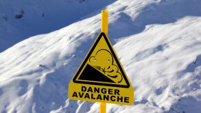Avalanche sign
