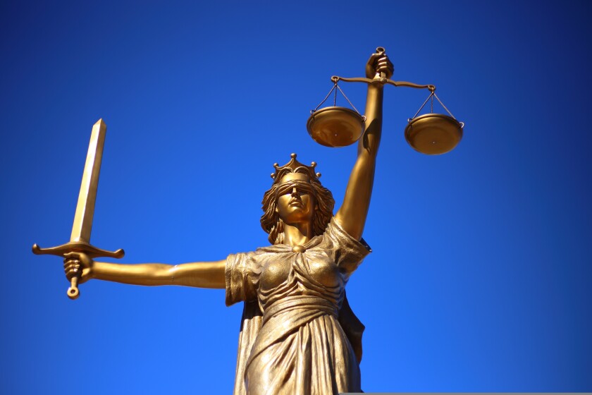 justice-2060093.jpg