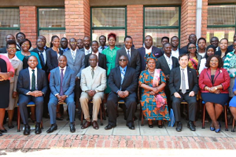 Africa Uni group photo resized