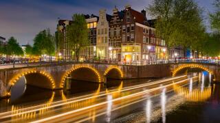 Amsterdam bridge.jpg