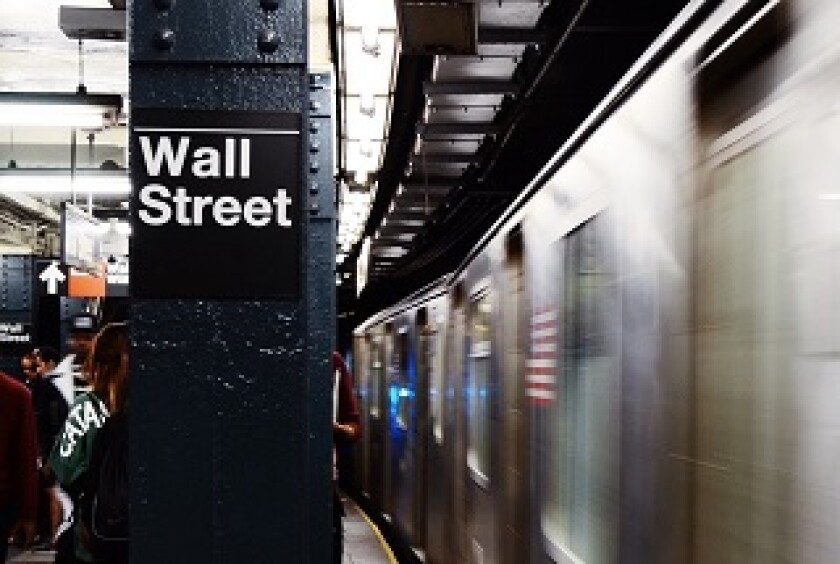 wall-street-subway-320x215