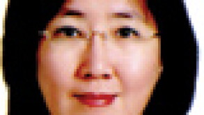 wang-daisy.jpg