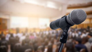microphonee.jpeg