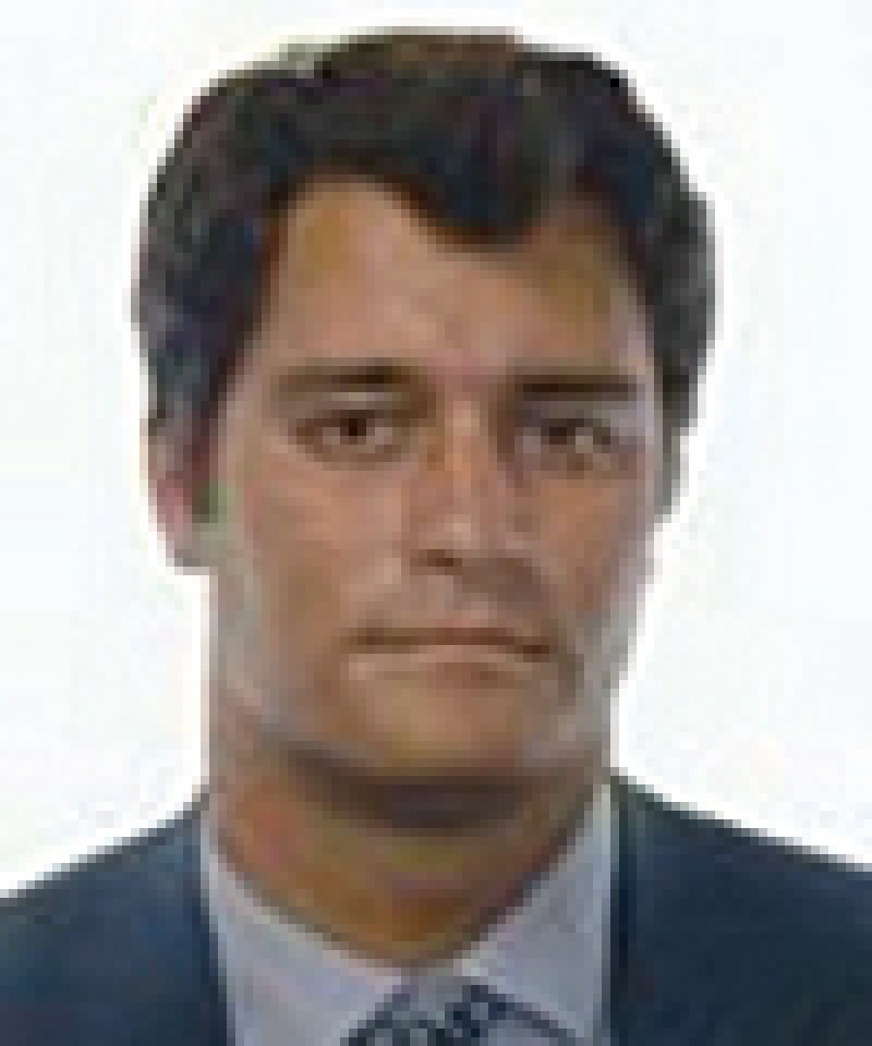 gomez.jpg