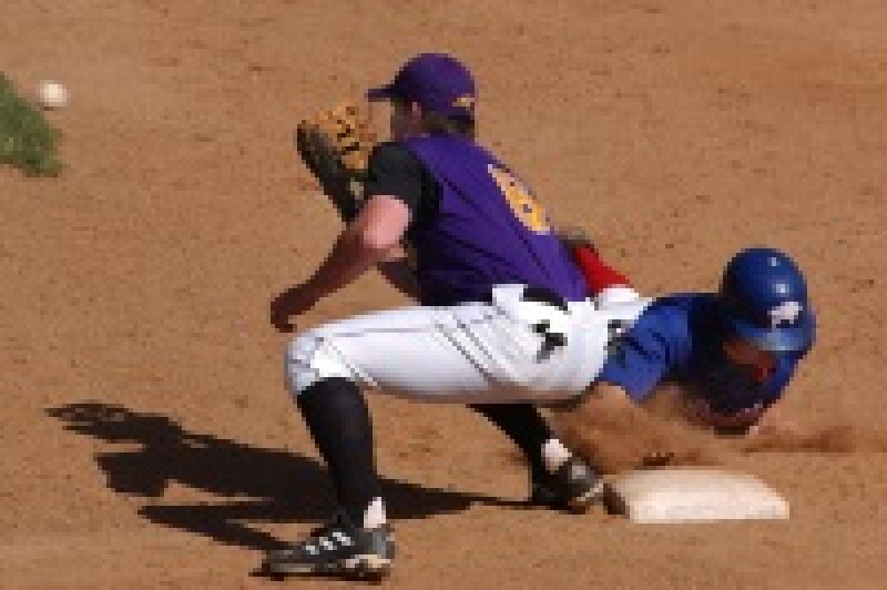 baseball20safe.jpg