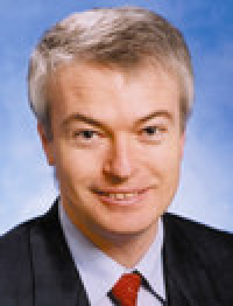 esler-sep03.jpg