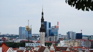 tallinn-522713_640-upload