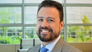 Mauricio Martinez.jpg