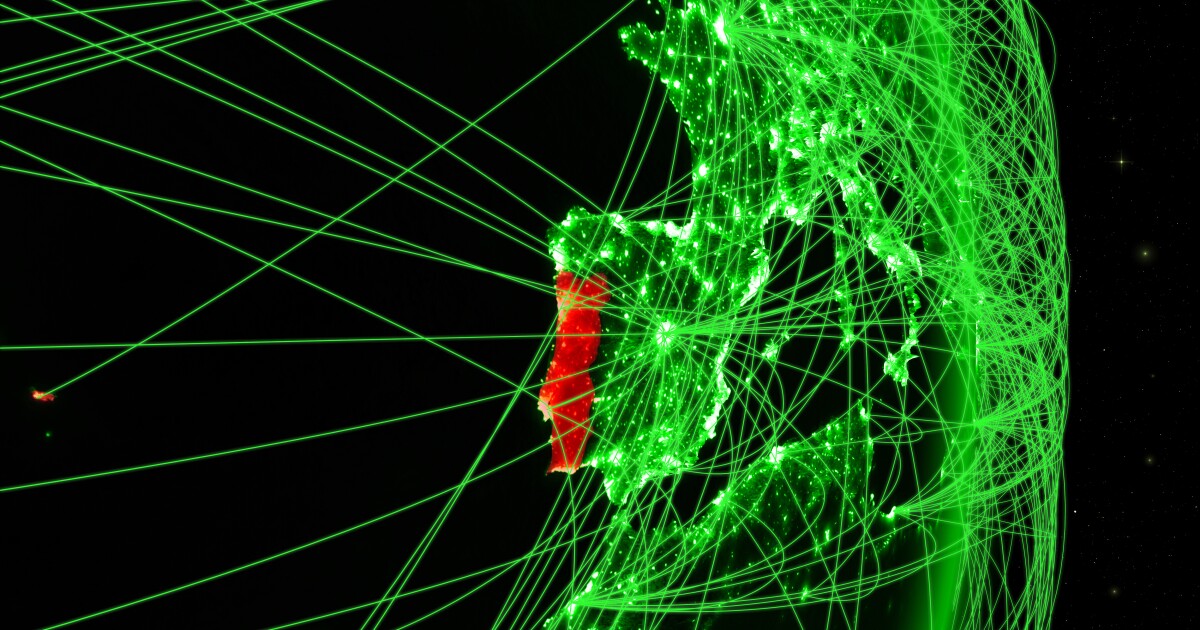 Navegando no labirinto da tributação transfronteiriça: o regime RNH e a residência fiscal de Portugal