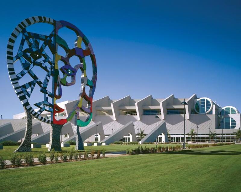 plaza-art-300web.jpg