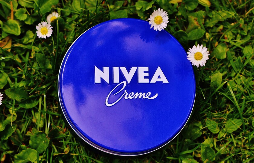 nivea-1495475.jpg