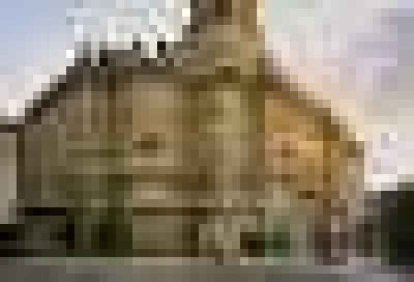 london-hotel.jpg
