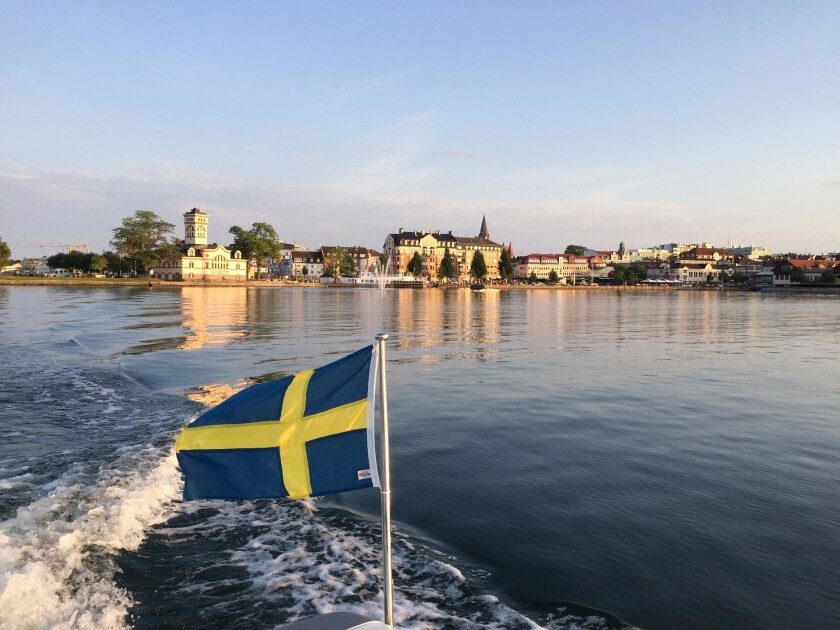flag-2567418.jpg