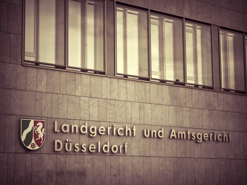 facade-1183680.jpg