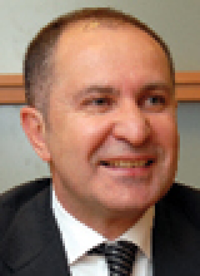 yasar.jpg