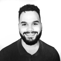 Wilson_Courtney headshot .png