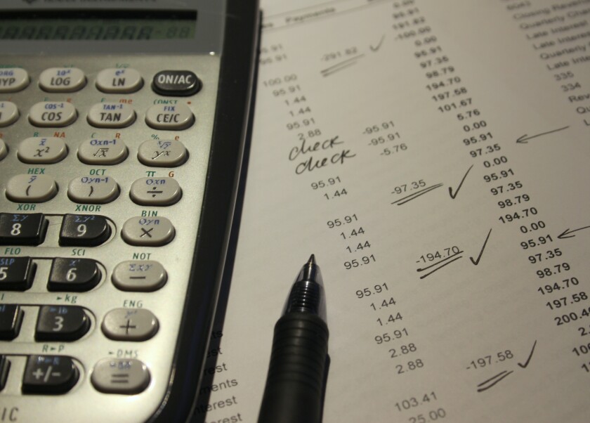 accounting-761599.jpg