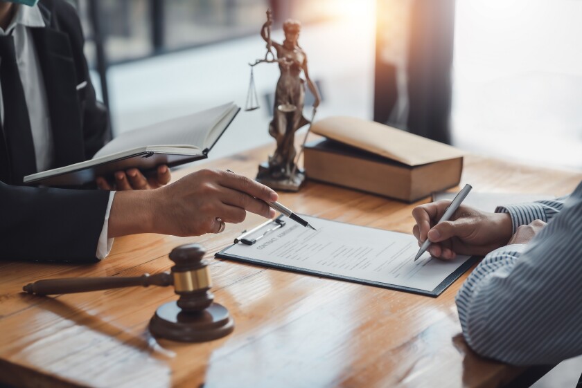 The Legal Execution Department makes an appointment with the cus