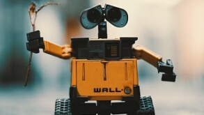 wall-e-320x215