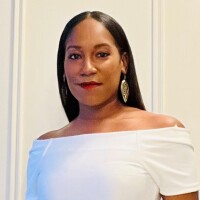 STHeadshot1.jpg
