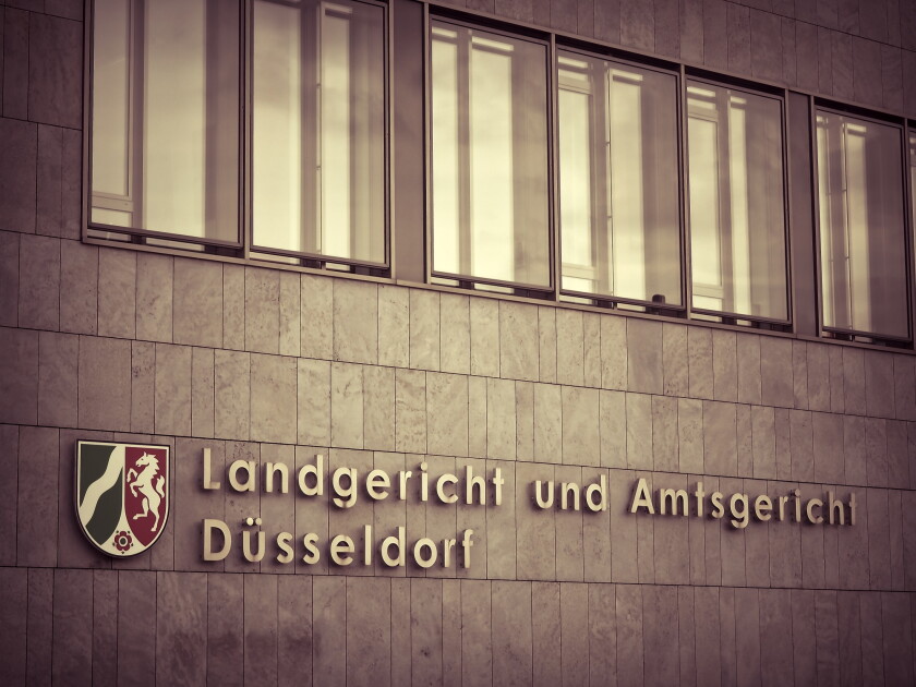 facade-1183680.jpg