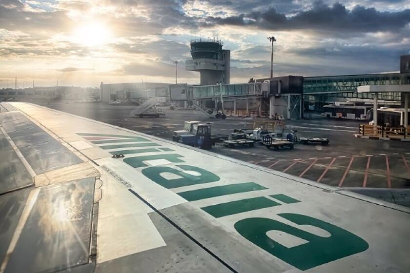 alitalia-600-comp.jpg