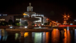 bucharest-2491317.jpg