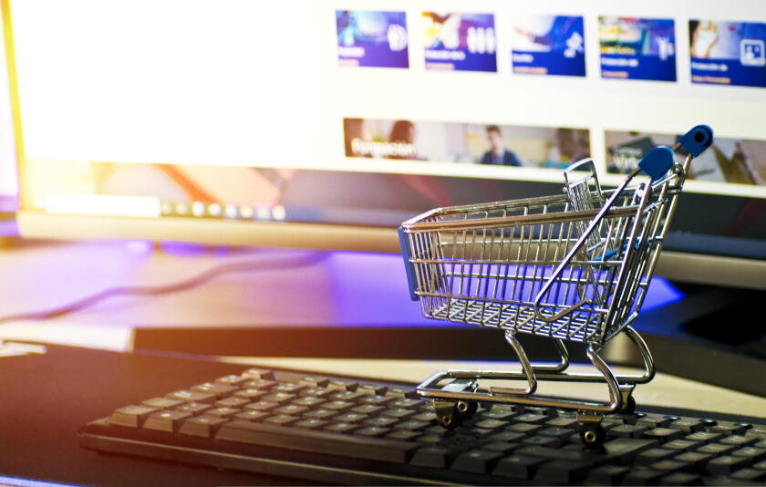 Shopping trolley on computer keyboard.jpg