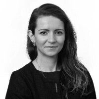 Raluca Enache B&W.jpg