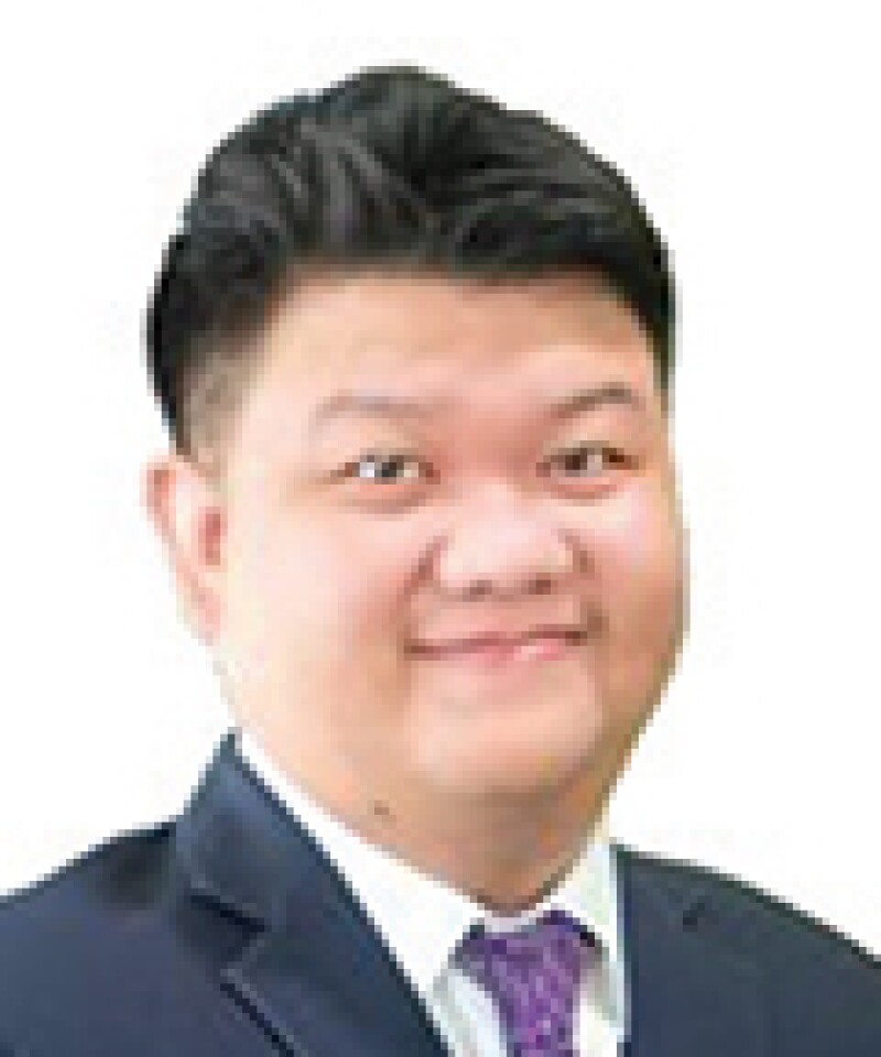 quan-tat-hong.jpg