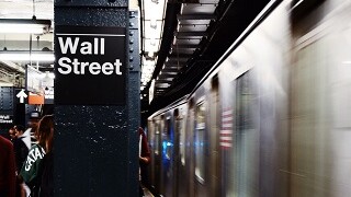 wall-street-subway-320x215
