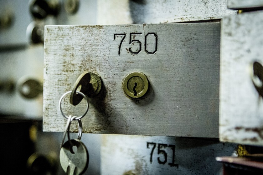 bank-5881296.jpg