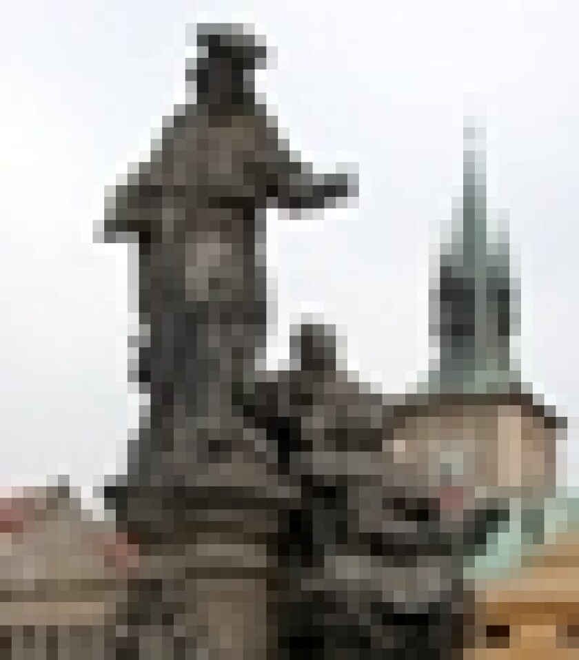 aprague-statue3.jpg