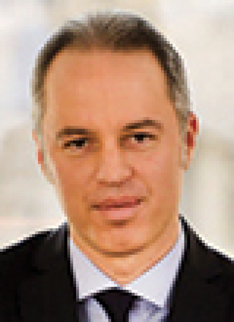 varszegi.jpg