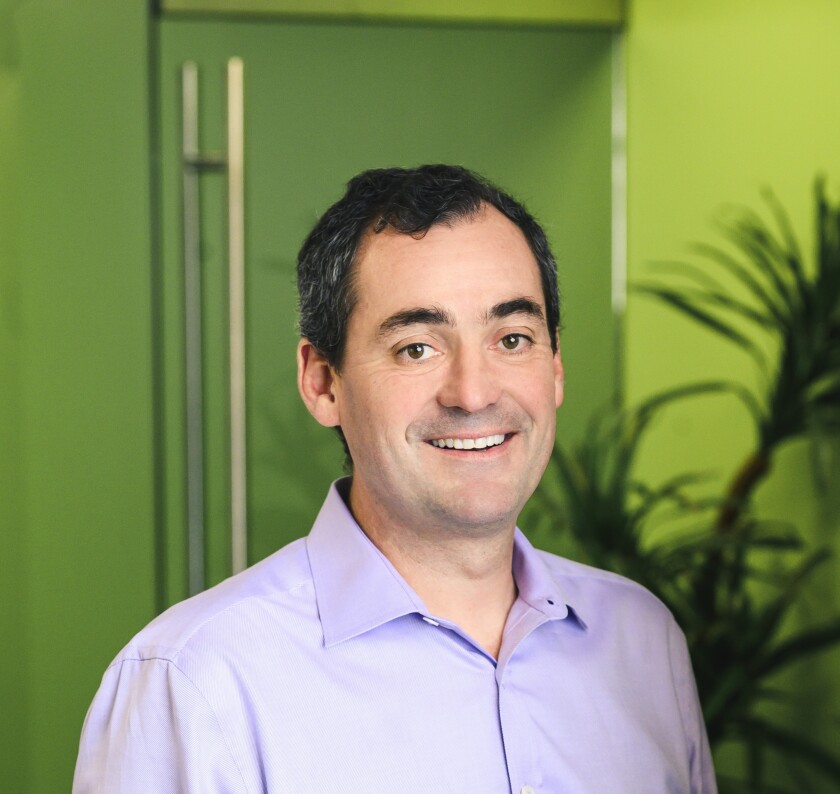 Vincent Brault Headshot.jpg