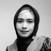 melani-dewi-astuti-bw-300x300.jpg