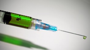 syringe-417786.jpg