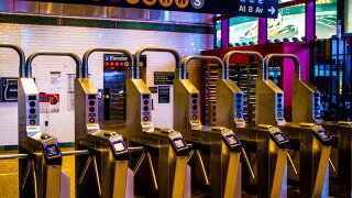 gates-800x600.jpg