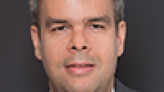 santos.jpg
