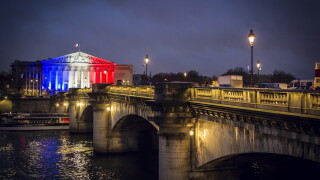 paris-1293747.jpg