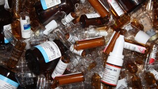 medicine-365920.jpg