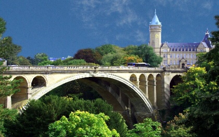 Luxembourg bridge large