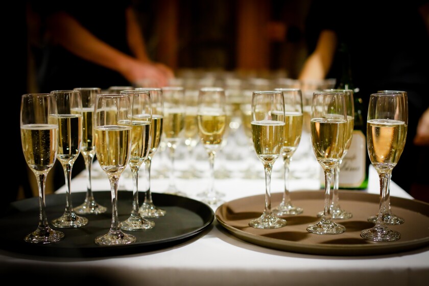 drinks-1283608.jpg