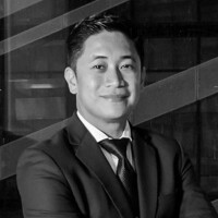 Carlo L. Navarro.jpg