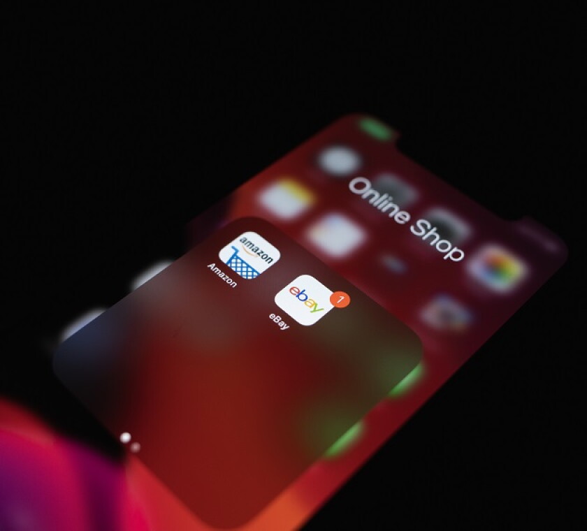 ebay and Amazon take different approaches to the DST