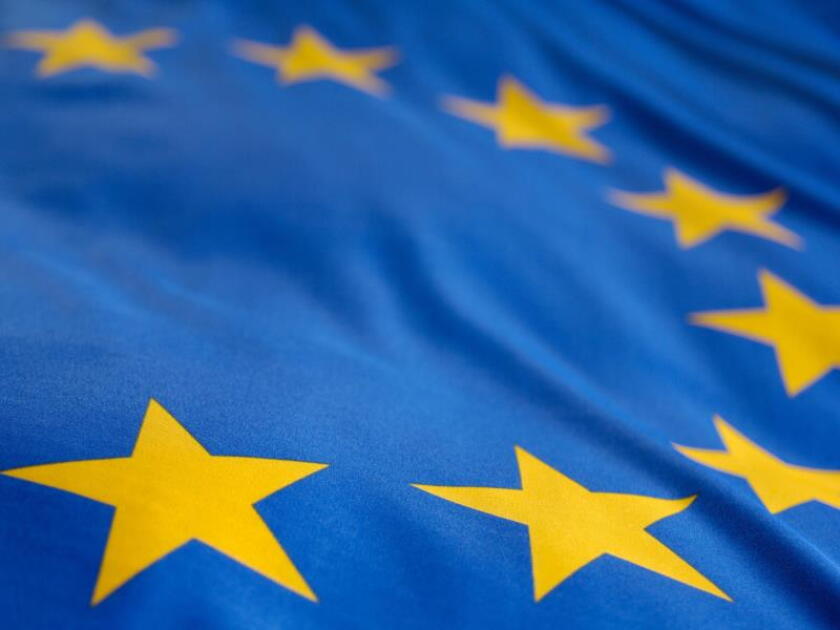 eu-flag-aifmd.jpeg